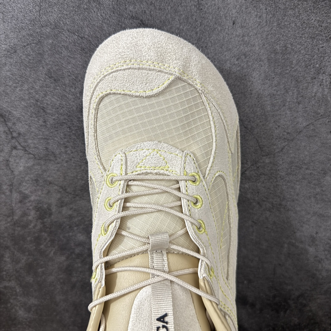 图片[5]-【纯原S版】BOTTEGA VENETA Orbit Runner BV葆蝶家时尚休闲王一博同款老爹鞋运动鞋 原版开发 一比一打造 相似度百分之99以上 市场一梯队级别品质 区别市场任何标文顶级品质版本 采用轻质科技网布面料 搭配几何图案设计橡胶外底 王炸系列 高版本 认准套包工艺 实际增高很多哦 还是一样显腿细非常nice 耐玩耐造 对标对版 套包鞋工艺 认准高版本 大底选用拼色TPU大底 配置原版包装 尺码：36 37 38 39 40 41 42 43 44 45 46 47-选品中心