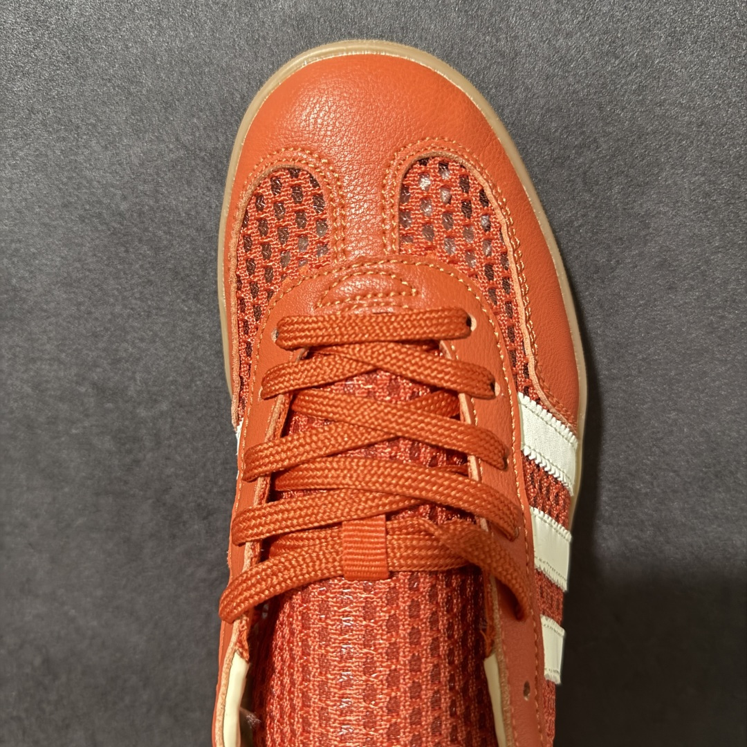 图片[5]-【公司级】Adidas Originals Gazelle INdoor 三叶草休闲防滑耐磨低帮板鞋 鞋头出色设计 塑就出众贴合感 稳固的后跟贴合足部曲线设计 软弹舒适 不易磨脚 橡胶鞋底配合防滑纹路设计 平稳抓地 货号：JS0713 尺码：35.5 36 36.5 37 38 38.5 39 40 40.5 41 42 42.5 43 44 45-选品中心