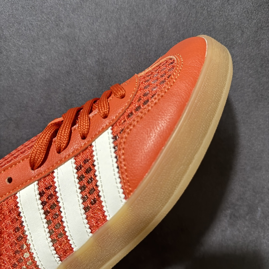 图片[8]-【公司级】Adidas Originals Gazelle INdoor 三叶草休闲防滑耐磨低帮板鞋 鞋头出色设计 塑就出众贴合感 稳固的后跟贴合足部曲线设计 软弹舒适 不易磨脚 橡胶鞋底配合防滑纹路设计 平稳抓地 货号：JS0713 尺码：35.5 36 36.5 37 38 38.5 39 40 40.5 41 42 42.5 43 44 45-选品中心