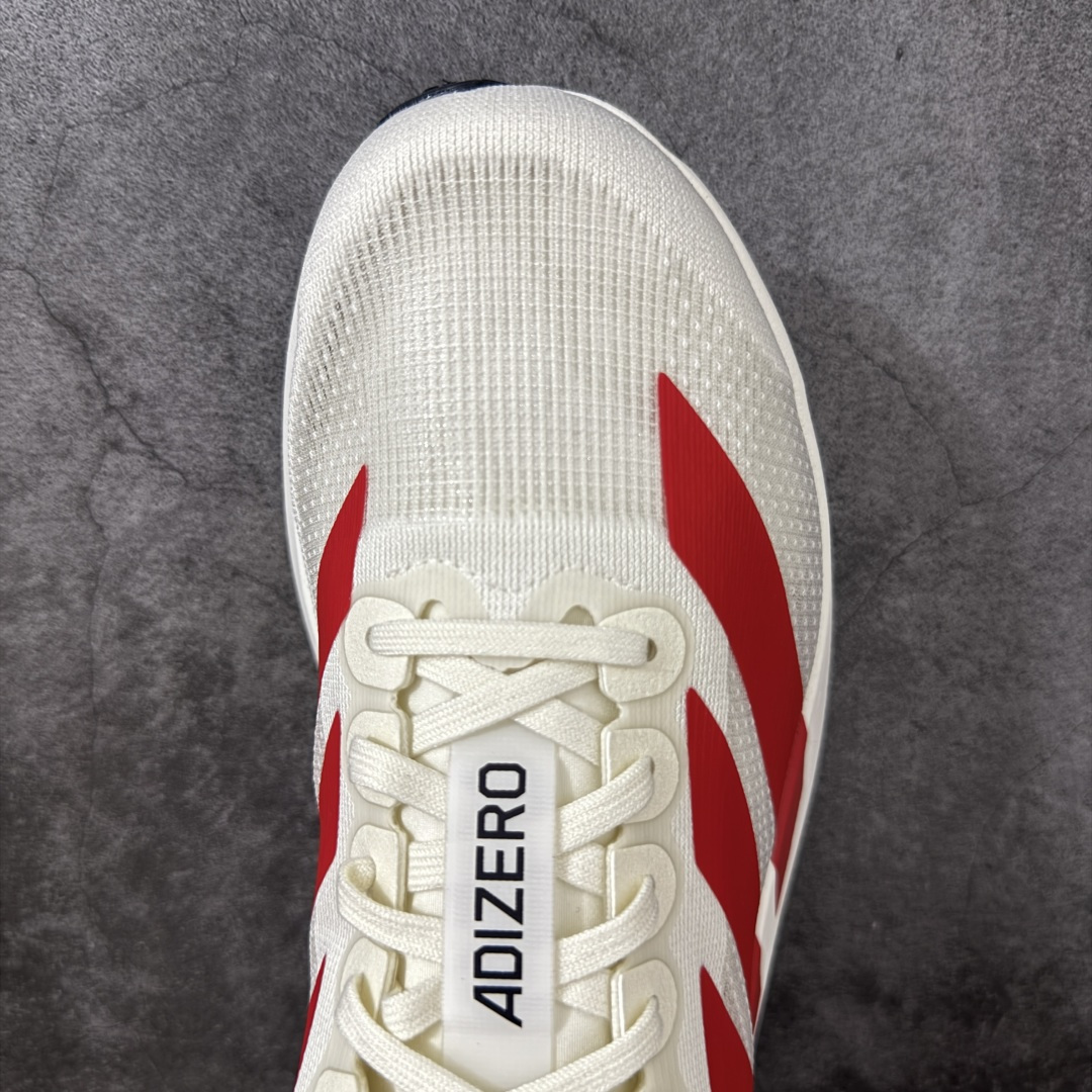 图片[5]-【XE版本】Adidas Adizero EVO SL 马拉松竞速专业跑鞋 市场最强版出货 原材料 内置碳板 原厂网纱潮流 超临界发泡大底 脚感软弹度与原版几乎无差别 细节目前市场最接近原版品质 外贸专供 最大做到48码 此款针织网面非常轻薄 纤维间的缝隙很大 可以保证跑步时的透气、排汗效果 鞋舌直接与两侧的内衬和鞋底连接在一起 在跑步过程中不会被鞋舌的左右移动所困扰 在标准鞋带孔的基础上再拓宽一组鞋带孔 适合不同脚型的需求 突破性 EnergyRods 技术，有助于跑者实现更好的成绩 中底独特的LIGHTSTRIKE PRO泡棉材质 微弹感觉在跑步过程中给予了良好的支撑体验 对于顶级精英和高水平进阶跑者来说 ADIOS PRO是一双值得信赖的竞速比赛用鞋 货号：JS1182 尺码：36-48-选品中心
