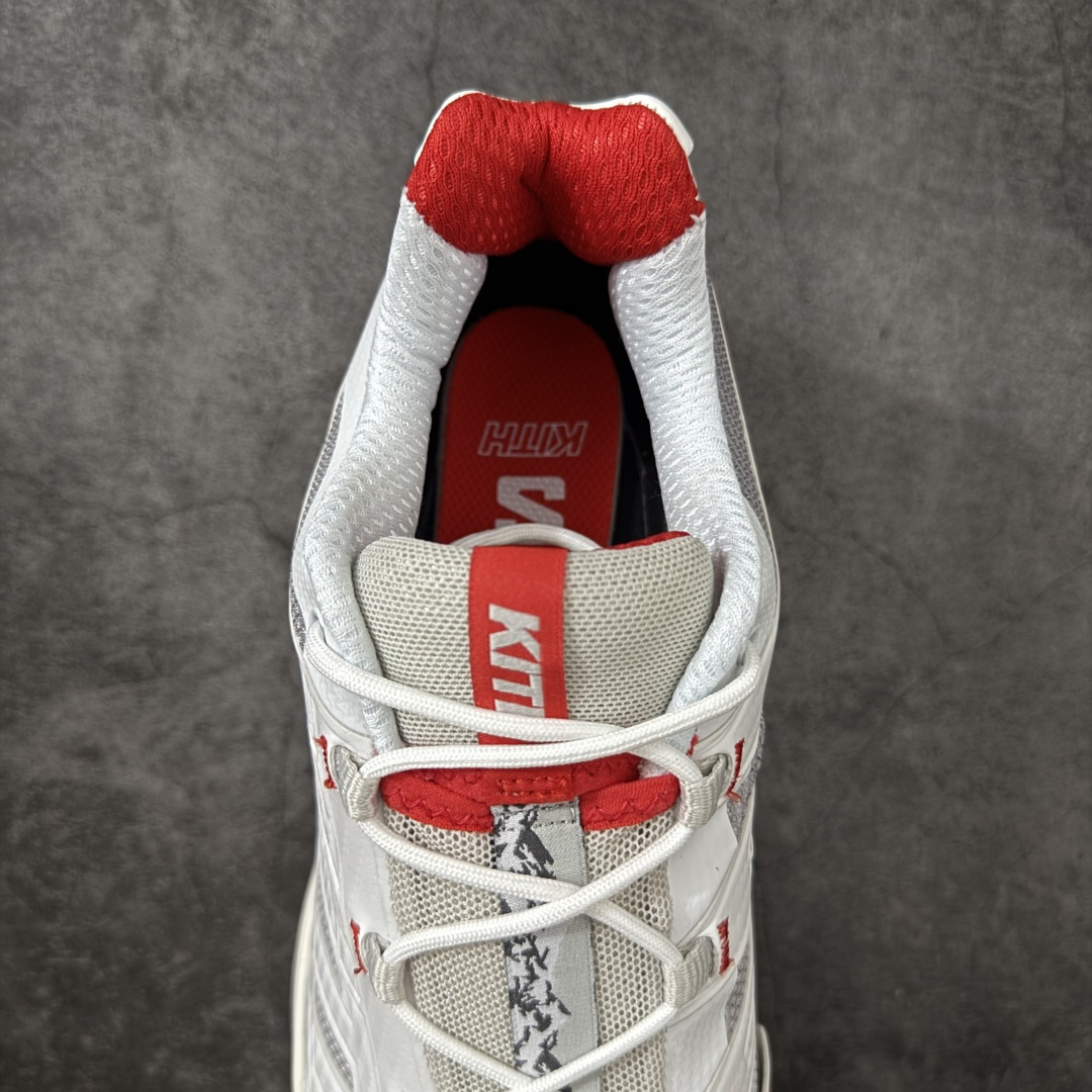 图片[8]-【纯原版】Salomon XT-4K Kith 萨洛蒙系列低帮城市越野机能透气休闲运动鞋 477718 鞋舌处附有迷你网眼袋收纳鞋绳以及下方的多色 Logo 标签 接着搭载奶油色 ACS 技术中底以及金色 TPU 塑料部件提升鞋款耐用性 中底与鞋面之间饰有海蓝色条状细节有效增添鞋款层次 最后应用黑色 Contragrip Chevron 外底完成鞋款设计 这次配色颇为高调 两款配色均以绚丽的渐变设计呈现 一款以粉紫渐变主打 另一款以黄绿渐变呈现 视觉效果相当吸睛 鞋面的使用玻璃纤维覆盖物加固 并通过细绳扣系带系统进行锁定 Salomon 的品牌logo 出现在脚后跟和前掌部位 中底虽然偏薄 但非常耐用 与模压塑料ACS 框架以及致密AC2 Muscle 鞋底单元结合 能够提供出色的支撑力和缓冲性 尺码：36 36.5 37.5 38 38.5 39 40 40.5 41 42 42.5 43 44 44.5 45-选品中心