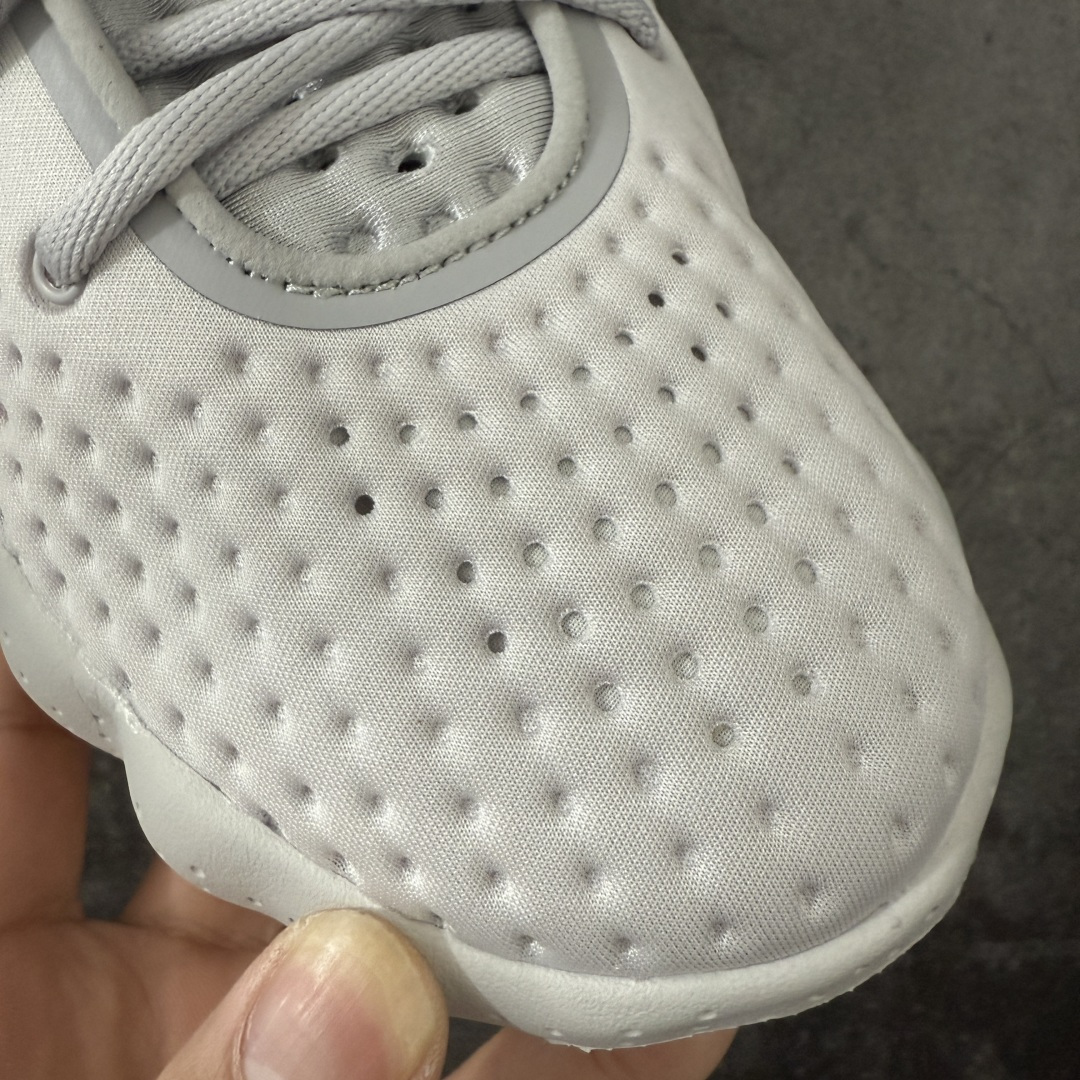 图片[4]-【Top纯原版】Nike Mind 002 耐克 舒适柔软 科技训练鞋 市场唯一正确版本 原材料 正确渐变色大底 1：1还原 真半码 鞋面采用穿孔透气织物材质 鞋底22个独立泡棉节点 科技感满满 作为耐克首款结合神经科学研发的鞋款 它最大的设计在于鞋底 鞋底嵌有22个独立泡棉节点 上脚后能有效刺激足底触觉 搭配吸睛的外观 适合在运动后松时穿着 带来独特体验 货号：HQ4308-003 尺码：36-46含半码-选品中心