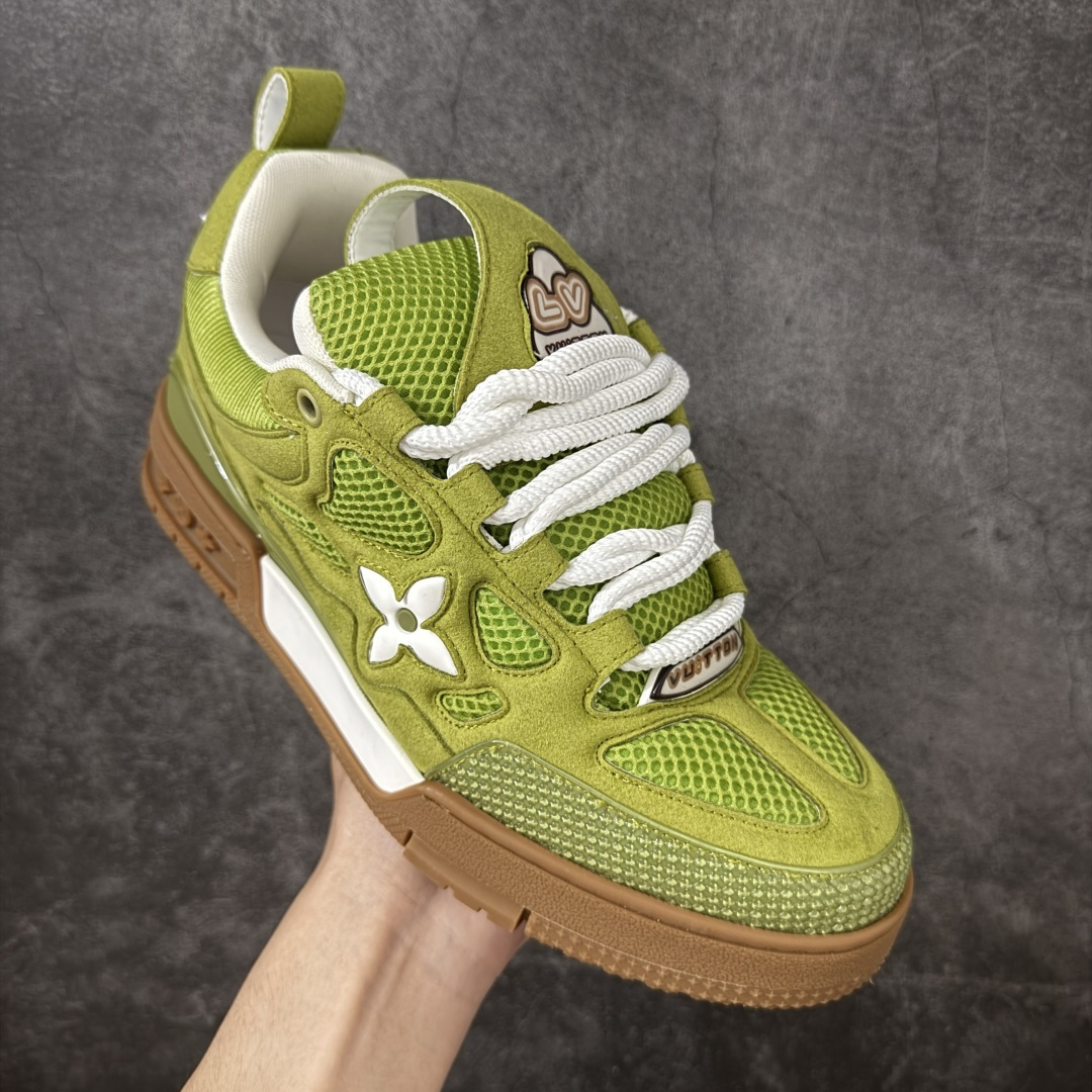 图片[3]-【YS纯原】广奢高端货LV Trainer 四叶草｜2026 新货 ✦ 海淘代购同渠道 · 高端零售专供 ✦ Virgil Abloh 经典 Trainer 设计 ✦ 复古篮球鞋灵感，潮奢结合 ✦ 光滑牛皮＋Monogram 压纹粒面牛皮拼接 ✦ 花卉橡胶外底，辨识度极高 ✦ 原版进口头层牛皮 ✦ 原版定制透气网里 ✦ 原版开模双色 TPU 组合大底 ✦ 厚底约 3cm，脚感稳定显比例 尺码：39-45-选品中心