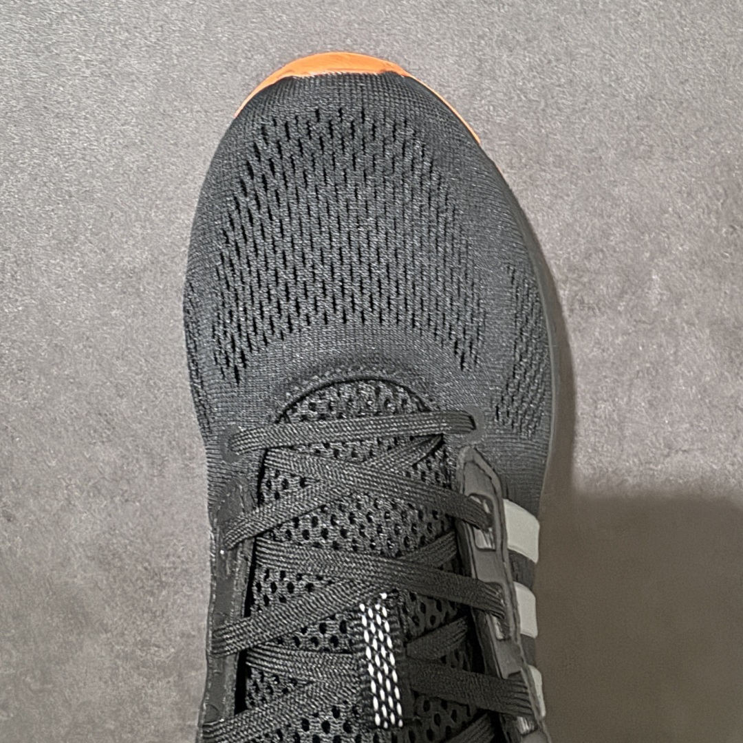 图片[5]-【公司级】阿迪达斯ADIDAS EQUIPMENT 10 经典跑鞋 该款鞋面依旧以优质尼龙面料打造，透气舒适，中底adiPRENE科技提供良好的缓震效果，TORSION SYSTEM系统和FORMOTION后跟系统确保了鞋子的稳定性，增强了跑动时的保护 货号：EF1388 尺码：40-45-选品中心