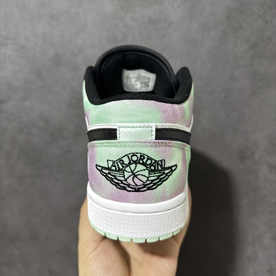 图片[4]-【H11纯原】Nike Air Jordan 1 Low SE AJ1 乔一 舒适贴合 防滑耐磨 低帮 复古篮球鞋 货号：DM1199-100 尺码：35.5 36 36.5 37.5 38 38.5 39 40 40.5 41 42 42.5 43 44 45 46 47.5 #H11顶级纯原 纯原外贸平台特供订单 #全套原纸板楦头开发 #原厂特供材料配套加持 #确保原汁原味 完美呈现版型 #原档数据独家私模大底 #男女鞋同步官方开发至48.5 #原装进口轻量化鞋垫 #进口港宝加持 后跟自然饱满 还原公司包裹性 #鞋面采用原装数据贴合技术 #全方位贴合包裹脚型 #鞋跟部鞋底牵引设计 #提供强大的抓地性能 #更适应不同实战场地路面-选品中心