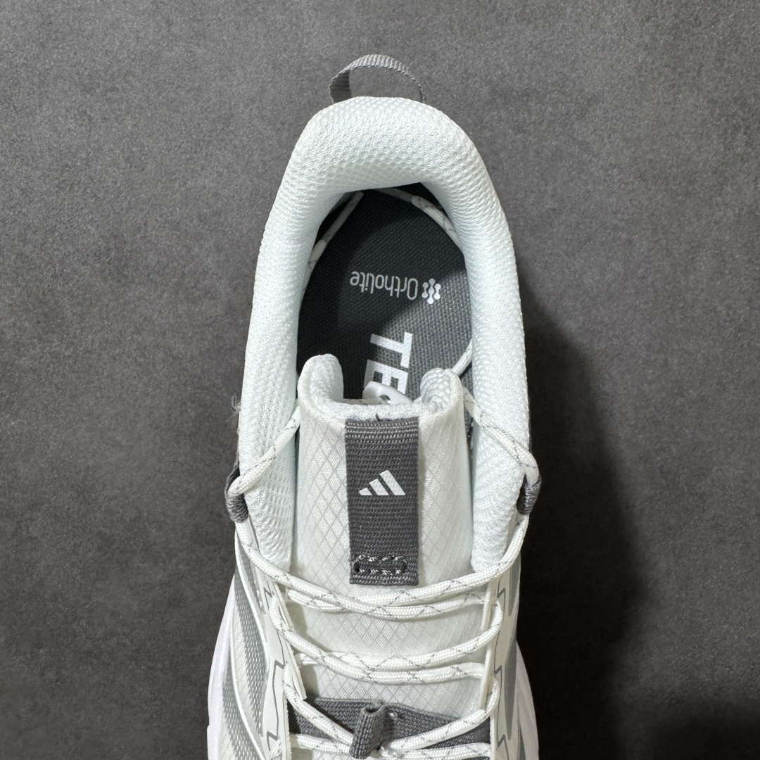 图片[6]-【纯原版】adidas TERREX FREEHIKER LT 硬核的薄底徒步鞋 实拍首发 鞋底会比大齿花的越野底更防滑 搭配GORE-TEX防水加持和megagrip的V底 货号：KK1879 尺码： 40-45-选品中心