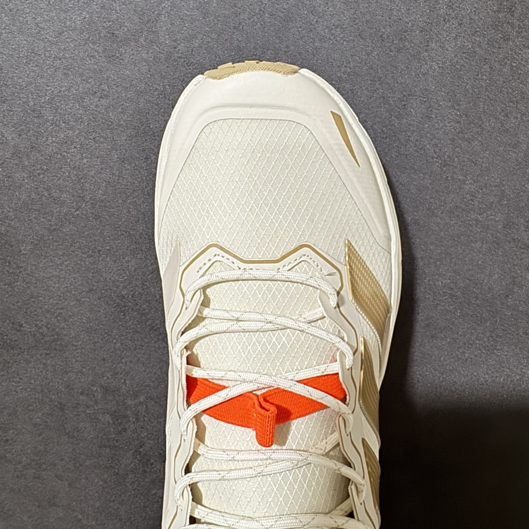 图片[5]-【纯原版】adidas TERREX FREEHIKER LT 硬核的薄底徒步鞋 实拍首发 鞋底会比大齿花的越野底更防滑 搭配GORE-TEX防水加持和megagrip的V底 货号：KK4571 尺码： 40-45-选品中心
