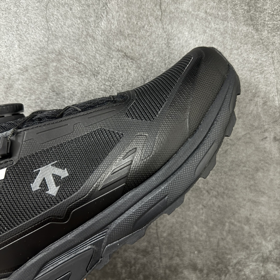 图片[6]-【公司级】迪桑特DESCENTE ENERZITE MTN SPRINT WIRE GTX 舒适通勤 BOA系统 低帮跑步鞋 GORE-TEX内里 防水透气兼顾 外观设计 BOA系统一键锁定 后跟TPU结构 强化支撑防护 货号：D5492RRN66 尺码：36 36.5 37.5 38 38.5 39 40 40.5 41 42 42.5 43 44 45-选品中心