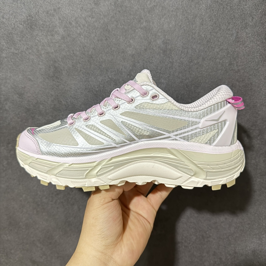 图片[2]-【公司级】Hoka Mafate Speed 2 马法特二代超轻厚底轻量山地跑步鞋 1126851 AYW  #轻量化材料Fresh Foam。超轻量中底全部用料过3C认证！ 滚动平衡科技减少33%能量消耗 ！第二代Mafate更是延续精髓设计，并调整了整体的鞋型，修身的鞋型，更加灵巧的感觉一下子来了。外底韧弹感十足的EVA泡绵，结合Vibram橡胶大底，性能稳定输出，无论是平时穿着还是在潮湿的梅雨季节跑步，都是非常优秀的搭配。  尺码：36-45半-选品中心