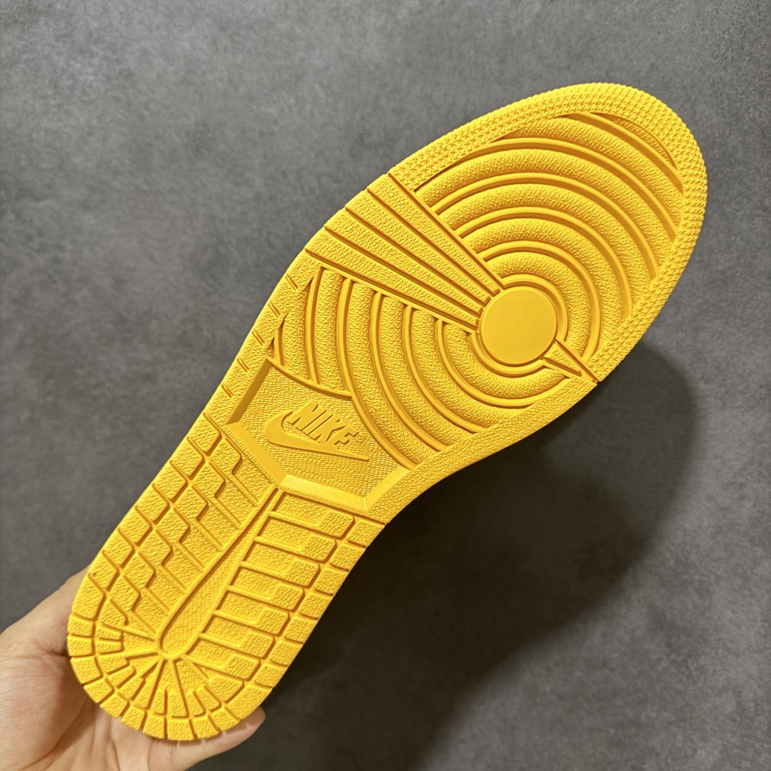 图片[9]-【H11版本】耐克Nike Air Jordan 1 Retro High OG AJ1代经典复古经典高帮百搭文化篮球鞋 555088-711 公司级真标半码制#原档案原数据开发版型#采用荔枝纹头层皮革鞋面材质#原厂立体填充鞋舌海绵#中底注胶孔及缜密中底拉帮工艺#原数据开发模具大底 尺码： 35.5 36 36.5 37.5 38 38.5 39 40 40.5 41 42 42.5 43 44 44.5 45 46 47.5 48.5 编码：H11B290300-选品中心