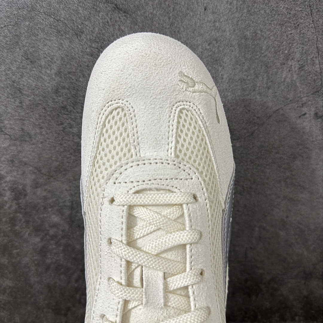 图片[5]-【渠道纯原版】Puma Speedcat OG Sparco 彪马罗马阿莫尔系列 复古运动休闲赛车跑鞋 403902 01 目前市场最优版本 无论是版型 细节 烫金走线 完全碾压市场任意版本 欢迎对比🆚 工厂耗时3个月开发 原装档案原数据纸版楦型 采用固色翻毛皮鞋面材质(正确二次成型\’猛帮\’成型工艺🆚区别市面版本!!) 外置原数据开发轻量耐磨橡胶大底💪🏻 全球知名运动品牌PUMA宝马赛车系列 融合了宝马车队的标志性配色 以趣味十足又前卫复古的设计引领潮流 将赛道精神融入街头时尚 开启前卫竞速之旅 主打前卫复古风 Roma鞋款的鞋侧以复古的流线造型 缀以宝马经典Logo 巧妙吸睛 而Speedcat鞋款以亮眼三色条纹元素缀以舒适鞋面 赋予了独特的个性美学 演绎赛车的无尽能量 尺码：35.5-45-选品中心