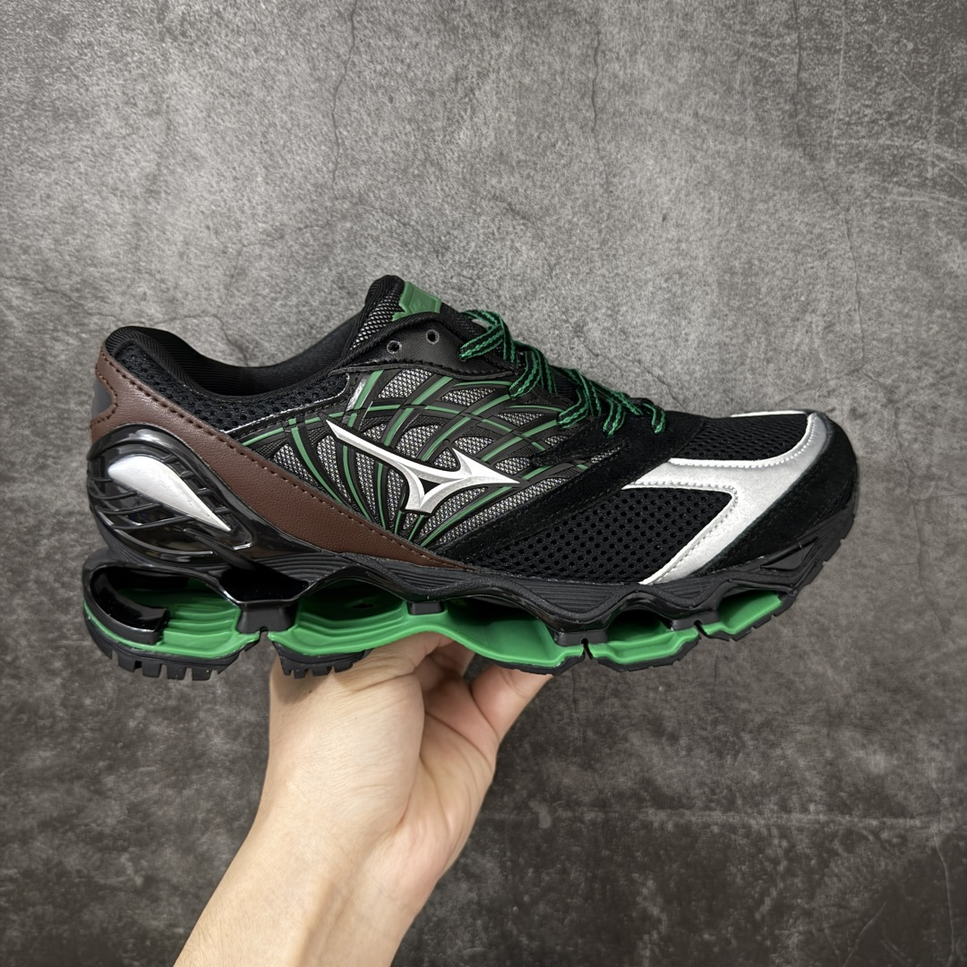 【纯原版】Mizuno 美津侬 WAVE PROPHECY LS RDET 复古时尚休闲舒适运动跑步鞋 美津浓WAVE机械缓震 可以说是机械缓震跑鞋科技的翘楚有着非凡的适应性，有着充分而持久的缓震能力和轻量化设计，是一双可以陪伴我们日常训练甚至是半马比赛的跑鞋，无论是“跑步初哥”还是“精英老鸟”，只要不是比较夸张的大体重人群，都可以穿着WAVE RIDER 来跑步。如果你不知道跑步穿什么鞋，不知道给别人推荐什么鞋，那么选“美津浓 ” 尺码：36-45-选品中心