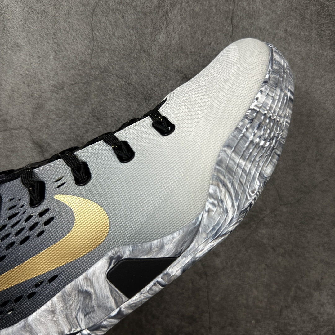 图片[6]-【GX绿x版本】Nike Kobe 9 Elite Low Protro Gigi黑白色 科比九代 货号：FZ7333-002 完美复刻公司货 React科技鞋垫加持 实战配置直接拉满 原楦纸板开发 鞋身流线型、后跟塑形 区分土肥圆 原厂针织鞋面一针一线匹配原版 全身鞋材卡料色独家定制 唯一万针立体刺绣SWOOSH 真实底模最大50.5 实战利器 专供海外市场 独立原厂模具 首批不拼图大几率过验 亲测已过 支持各种高强度实战 无需担心 补货周期极长 脚宽建议买大半码 科比系列前掌偏窄 支持七天无理由退换 尺码： 40 40.5 41 42 42.5 43 44 44.5 45 46 47.5 48.5-选品中心