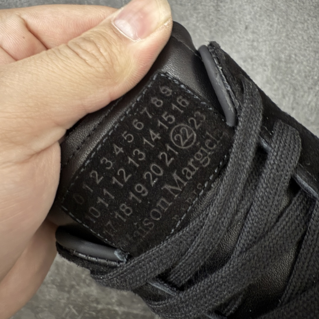 图片[6]-【顶级毒版】Maison Margiela MM6梅森马吉拉 Calfskin Replica 复古 德训 时尚板鞋 男女款 黑色 网红单品 高端外贸 平台零售专供批次 全头层软牛皮鞋面 头层羊皮内里 乳胶鞋垫 中底钢印 原版织唛 尺码：35-45 含半码-选品中心