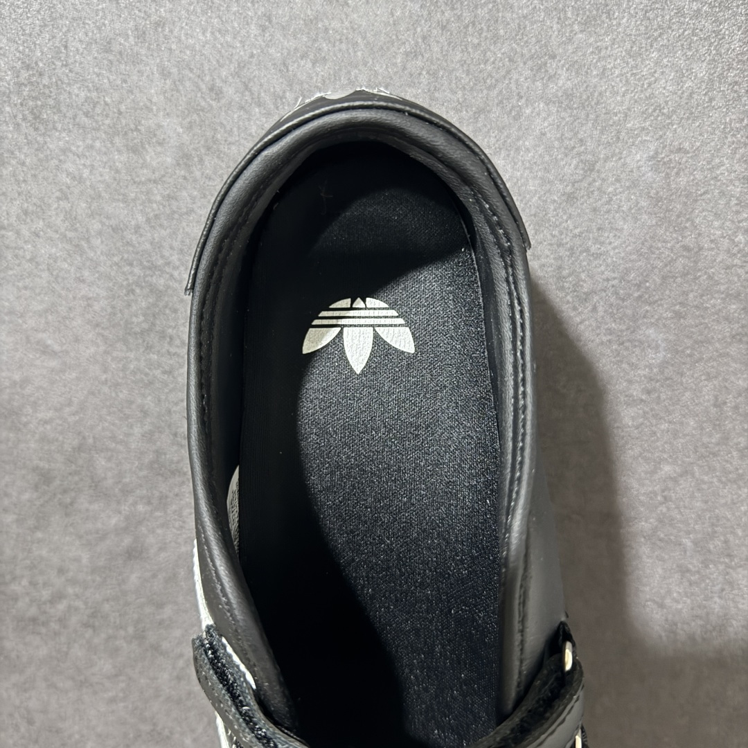 图片[6]-【公司级】adidas Originals ANFU MJ 玛丽珍鞋 这是一双融合复古德训与芭蕾玛丽珍风格的三叶草限定鞋款，以经典 T 头鞋型为基底，搭配魔术贴绑带与三条杠元素，既保留了德训鞋的复古街头感，又注入芭蕾风的温柔优雅。 货号：KH7638 尺码：35.5-42含半码-选品中心