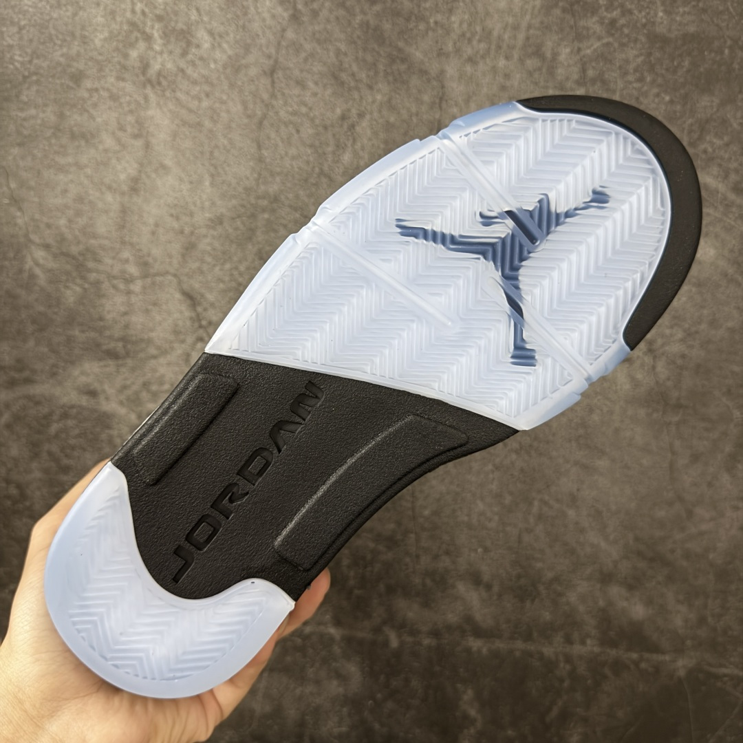 图片[9]-【原厂版】Air Jordan 5 Retro \”Black University Blue\” AJ5 乔5大学蓝 DD0587-008  纯原生产线出品 大厂出品 原楦原纸板 外贸出口品质 客供原厂材料开发 高水准工艺打造 极致一眼正品既视感 细节如图所示  尺码：40 40.5 41 42 42.5 43 44 44.5 45 46 47.5-选品中心