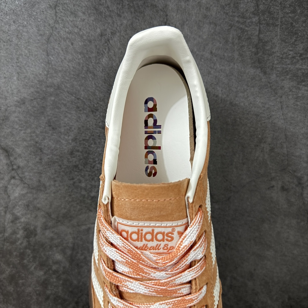 图片[8]-【XC纯原版】Adidas Handball Spezial 阿迪达斯经典款牛皮复古休闲板鞋 棕白生胶 KI5930 原厂原档案开发出品 皮料切割干净无任何毛边 鞋型细节完美 超高清洁度 原材料打 市场第一梯队版本 尺码：35 36 36.5 37 38 38.5 39 40-选品中心