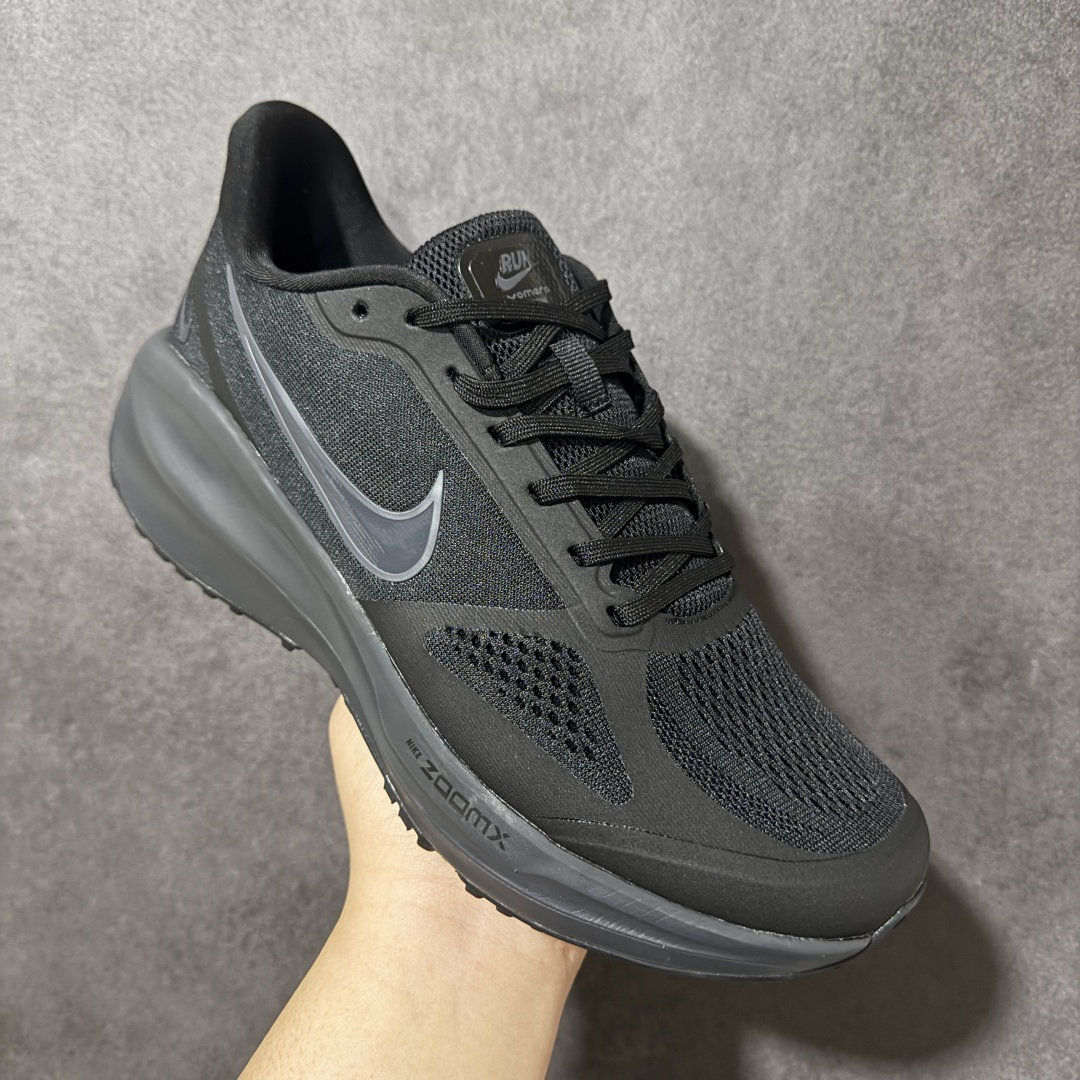 图片[3]-【公司级】Nike Air Zoom Winflo 登月系列 耐克 网面透气 训跑练步鞋 舒适脚感 拥有 Zoom Air 一如既往的稳定感和流畅感 鞋面采用工程网眼设计 为特定高热区域营造出色透气性 进一步增加鞋面的穿孔数量 让足部能够快速散热 货号：YB2528-002 尺码：40～45-选品中心