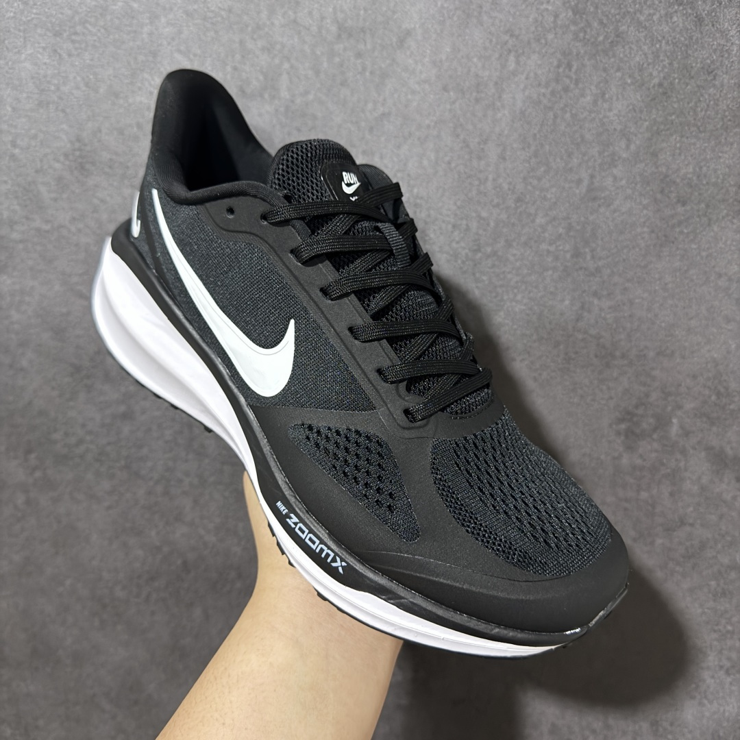 图片[3]-【公司级】Nike Air Zoom Winflo 登月系列 耐克 网面透气 训跑练步鞋 舒适脚感 拥有 Zoom Air 一如既往的稳定感和流畅感 鞋面采用工程网眼设计 为特定高热区域营造出色透气性 进一步增加鞋面的穿孔数量 让足部能够快速散热 货号：YB2528-001 尺码：40～45-选品中心