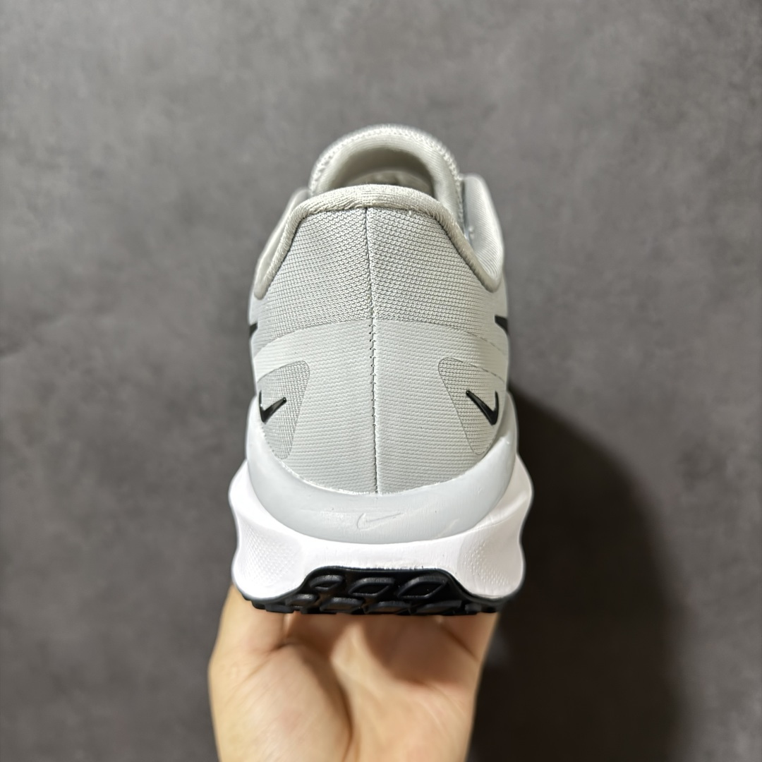 图片[4]-【公司级】Nike Air Zoom Winflo 登月系列 耐克 网面透气 训跑练步鞋 舒适脚感 拥有 Zoom Air 一如既往的稳定感和流畅感 鞋面采用工程网眼设计 为特定高热区域营造出色透气性 进一步增加鞋面的穿孔数量 让足部能够快速散热 货号：YB2528-004 尺码：40～45-选品中心