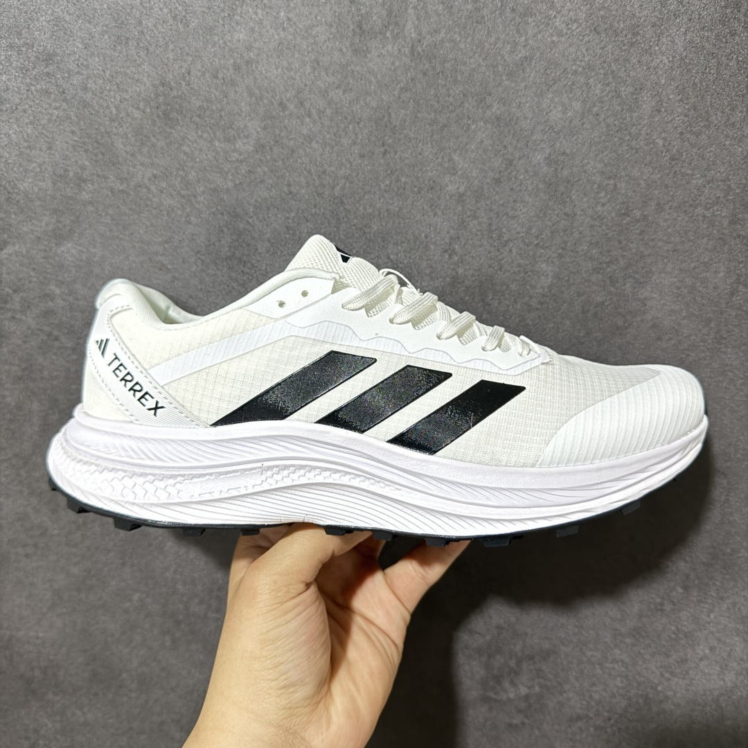 【公司级】阿迪达斯 ADIDAS 男鞋 TERREX AGRAVIC LT 户外超轻缓震回弹越野跑鞋网材鞋面 在户外环境保持舒适脚感，中底采用 Lightstrike 轻质泡棉材料，提供缓冲的同时增加能量反馈，其特点主要表现为韧劲十足、重量轻、耐造，适合长时间户外运动。时尚潮流，易于搭配，运动款式。 尺码： 40-45 货号：D25387 编码： MGB260270-选品中心
