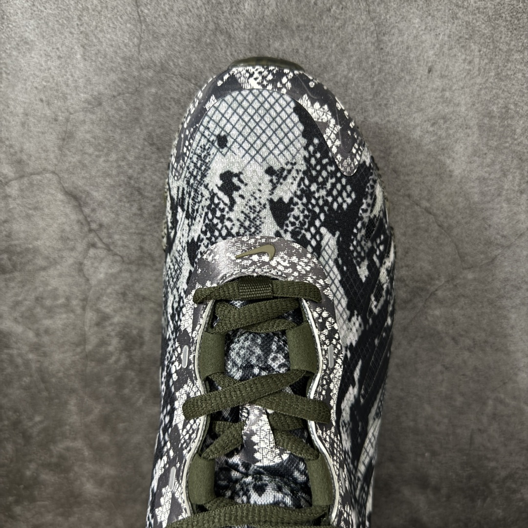 图片[5]-【纯原版】Nike Air Max DN8 PRM 耐克2024全新气垫跑鞋 #全新鞋款在同侧采用了八个圆柱仓式的设计不仅有防滑耐磨性功能还搭配了周围一圈柔软的泡棉材质提供全新的复合脚感八成还是泡棉脚感 货号：HF5509-900 尺码：36 36.5 37.5 38 38.5 39 40 40.5 41 42 42.5 43 44 45-选品中心