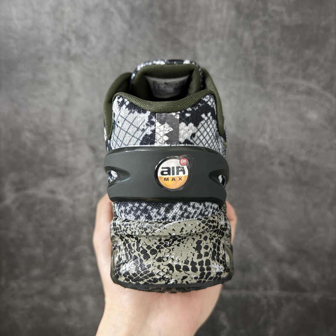 图片[4]-【纯原版】Nike Air Max DN8 PRM 耐克2024全新气垫跑鞋 #全新鞋款在同侧采用了八个圆柱仓式的设计不仅有防滑耐磨性功能还搭配了周围一圈柔软的泡棉材质提供全新的复合脚感八成还是泡棉脚感 货号：HF5509-900 尺码：36 36.5 37.5 38 38.5 39 40 40.5 41 42 42.5 43 44 45-选品中心