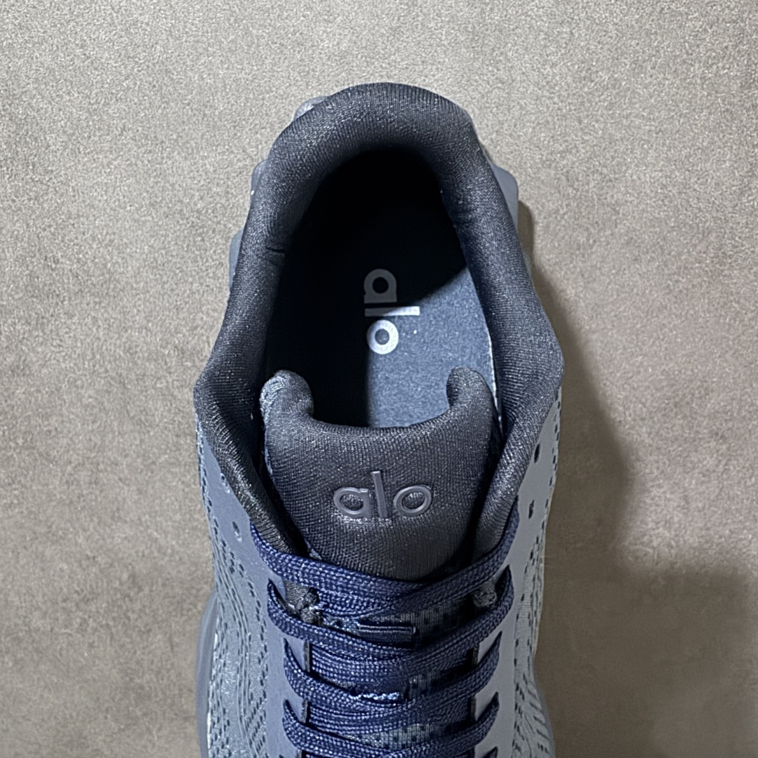 图片[6]-【公司级】alo yoga Alo Runner 舒适百搭防滑透气 低帮跑步鞋 原版开发 独家私模打造 采用环保纤维革鞋面材质 外置加厚耐磨防滑橡胶大底 经典百搭鞋型 内里隐形增高鞋垫 货号：A0590U 尺码：36-45-选品中心