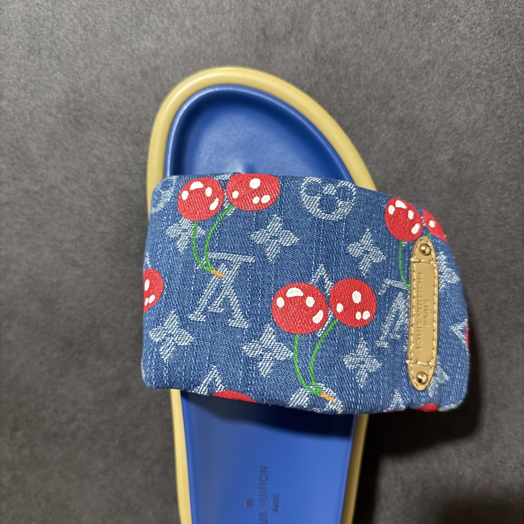 图片[5]-【广东礼盒版本】LOUIS VUITTON | 路易威登2024 𝐬𝐬💛春夏最新爆款魔术贴系列 情侣款厚底拖鞋 原版全套礼盒包装 鞋面：LV进口5D打印花布，牛皮内里 大底：原版开模大底 尺码： 35-44-选品中心