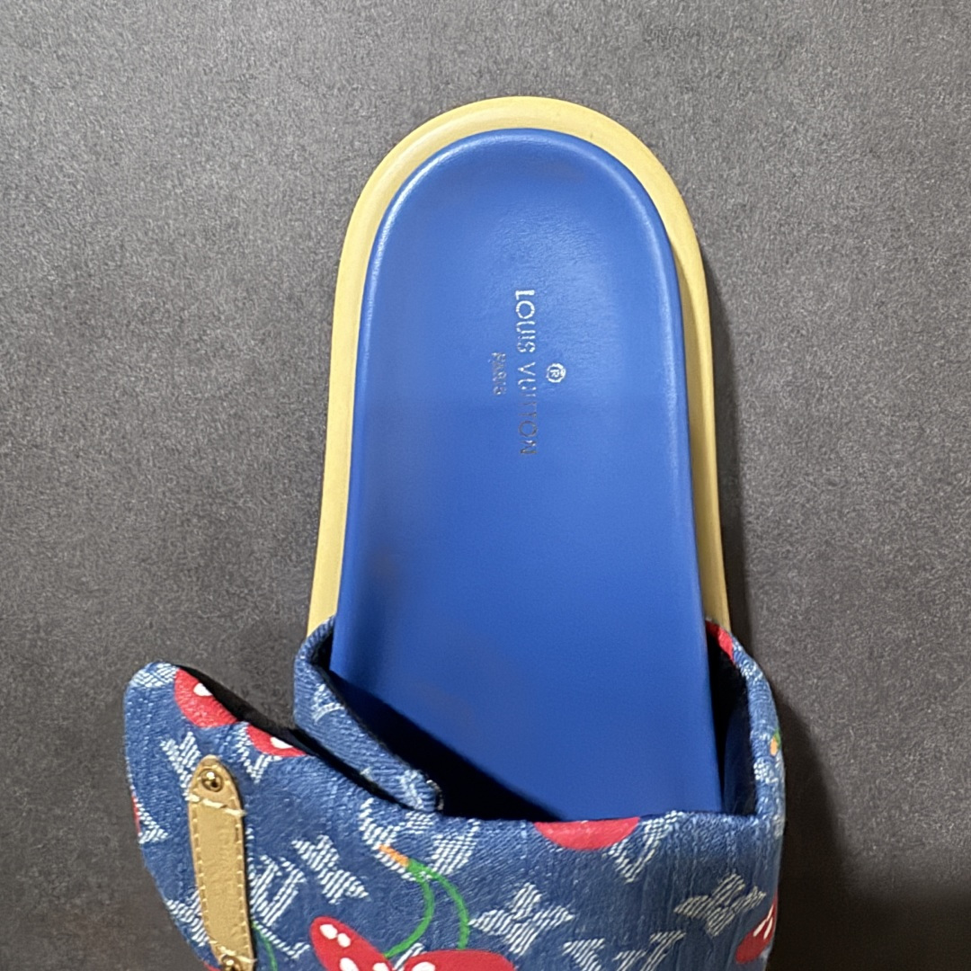 图片[6]-【广东礼盒版本】LOUIS VUITTON | 路易威登2024 𝐬𝐬💛春夏最新爆款魔术贴系列 情侣款厚底拖鞋 原版全套礼盒包装 鞋面：LV进口5D打印花布，牛皮内里 大底：原版开模大底 尺码： 35-44-选品中心