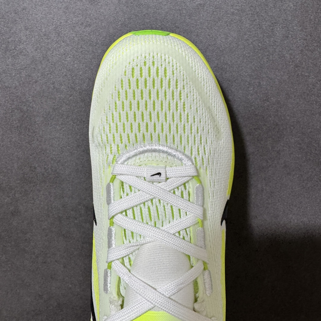 图片[5]-【公司级】奥莱 天猫平台充正订单 Nike VOMERO 18 Plus 舒适百搭 低帮 休闲训练城市通勤跑步鞋 原厂软底 原厂材料制作 款号：HM6803-002 尺码：36 36.5 37.5 38 38.5 39 40 40.5 41 42 42.5 43 44 44.5 45-选品中心