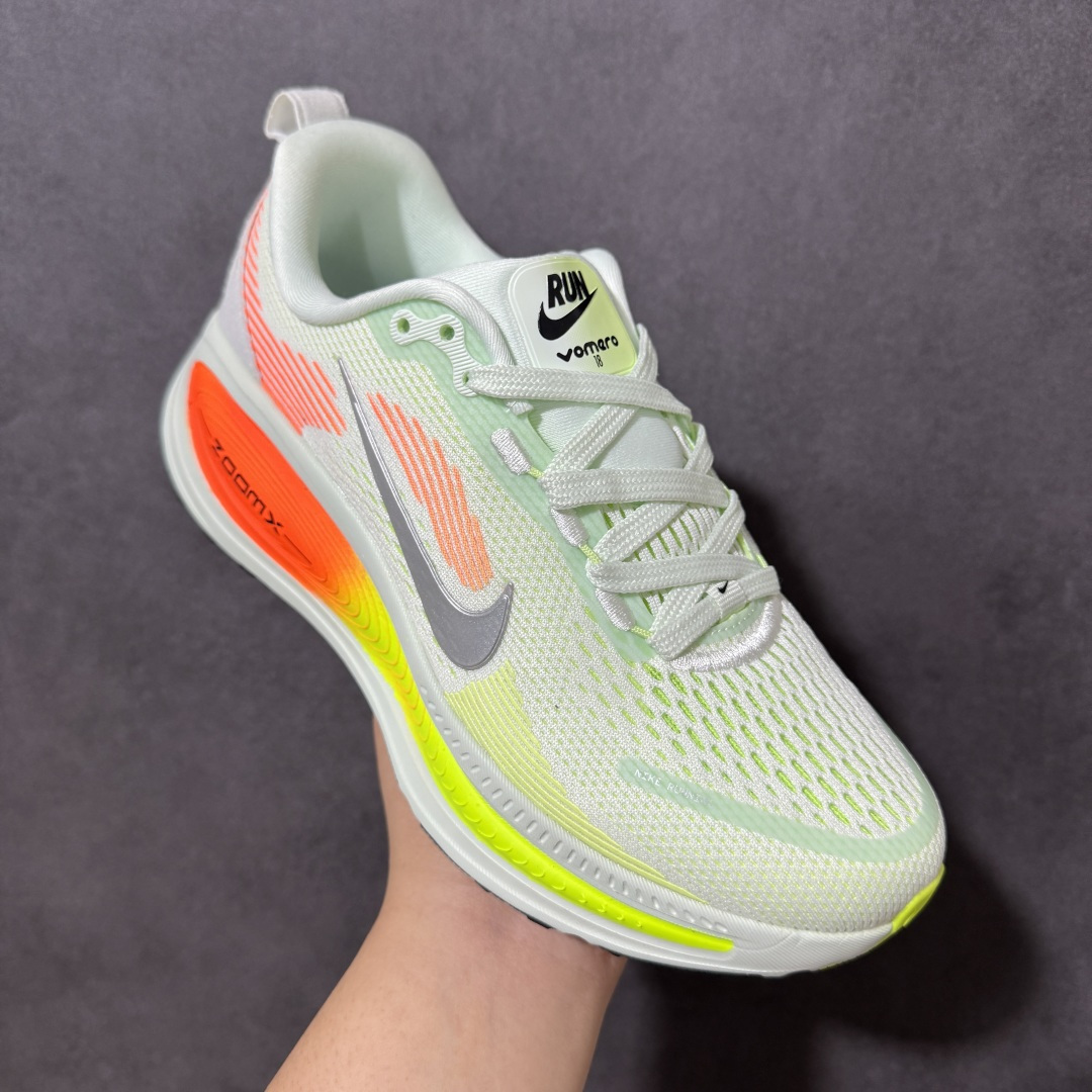 图片[3]-【公司级】奥莱 天猫平台充正订单 Nike VOMERO 18 Plus 舒适百搭 低帮 休闲训练城市通勤跑步鞋 原厂软底 原厂材料制作 款号：HM6803-300 尺码：36 36.5 37.5 38 38.5 39 40 40.5 41 42 42.5 43 44 44.5 45-选品中心