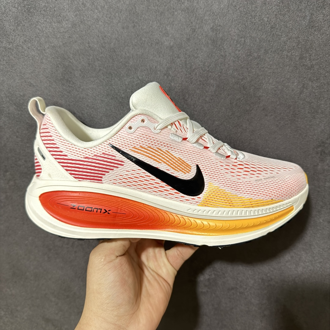 【公司级】奥莱 天猫平台充正订单 Nike VOMERO 18 Plus 舒适百搭 低帮 休闲训练城市通勤跑步鞋 原厂软底 原厂材料制作 款号：HM6804-100 尺码：36 36.5 37.5 38 38.5 39 40 40.5 41 42 42.5 43 44 44.5 45-选品中心