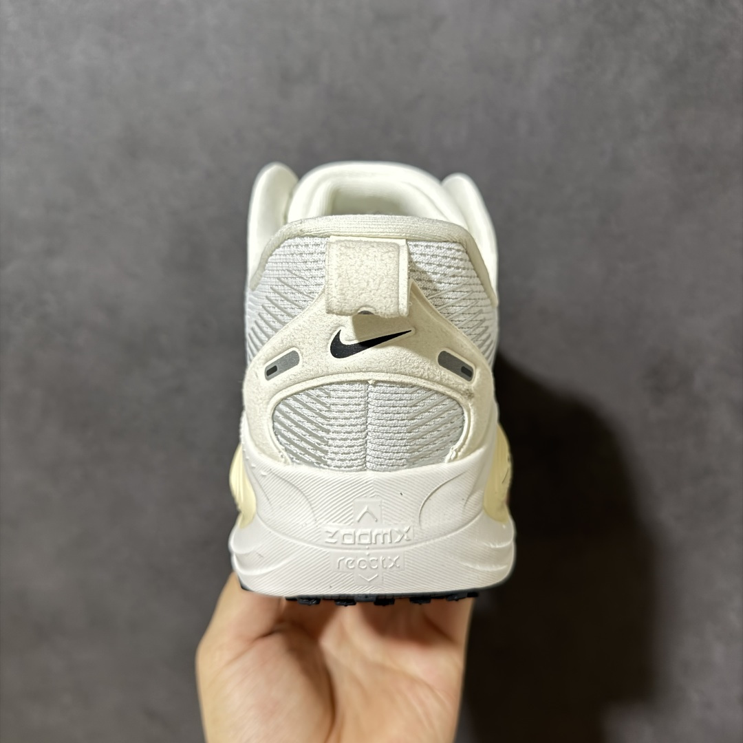 图片[4]-【公司级】奥莱 天猫平台充正订单 Nike VOMERO 18 Plus 舒适百搭 低帮 休闲训练城市通勤跑步鞋 原厂软底 原厂材料制作 款号：HM6803-101 尺码：36 36.5 37.5 38 38.5 39 40 40.5 41 42 42.5 43 44 44.5 45-选品中心