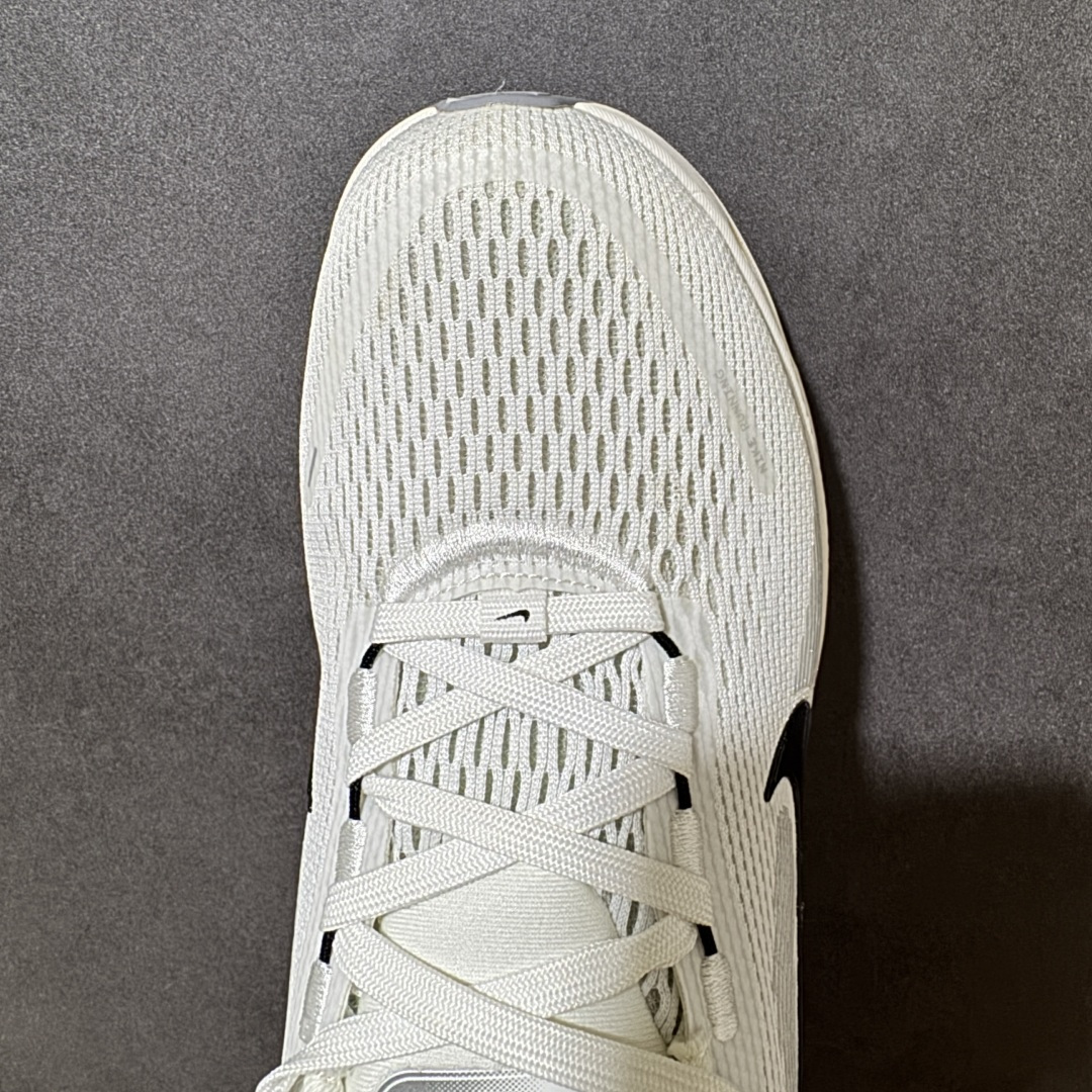 图片[5]-【公司级】奥莱 天猫平台充正订单 Nike VOMERO 18 Plus 舒适百搭 低帮 休闲训练城市通勤跑步鞋 原厂软底 原厂材料制作 款号：HM6803-101 尺码：36 36.5 37.5 38 38.5 39 40 40.5 41 42 42.5 43 44 44.5 45-选品中心