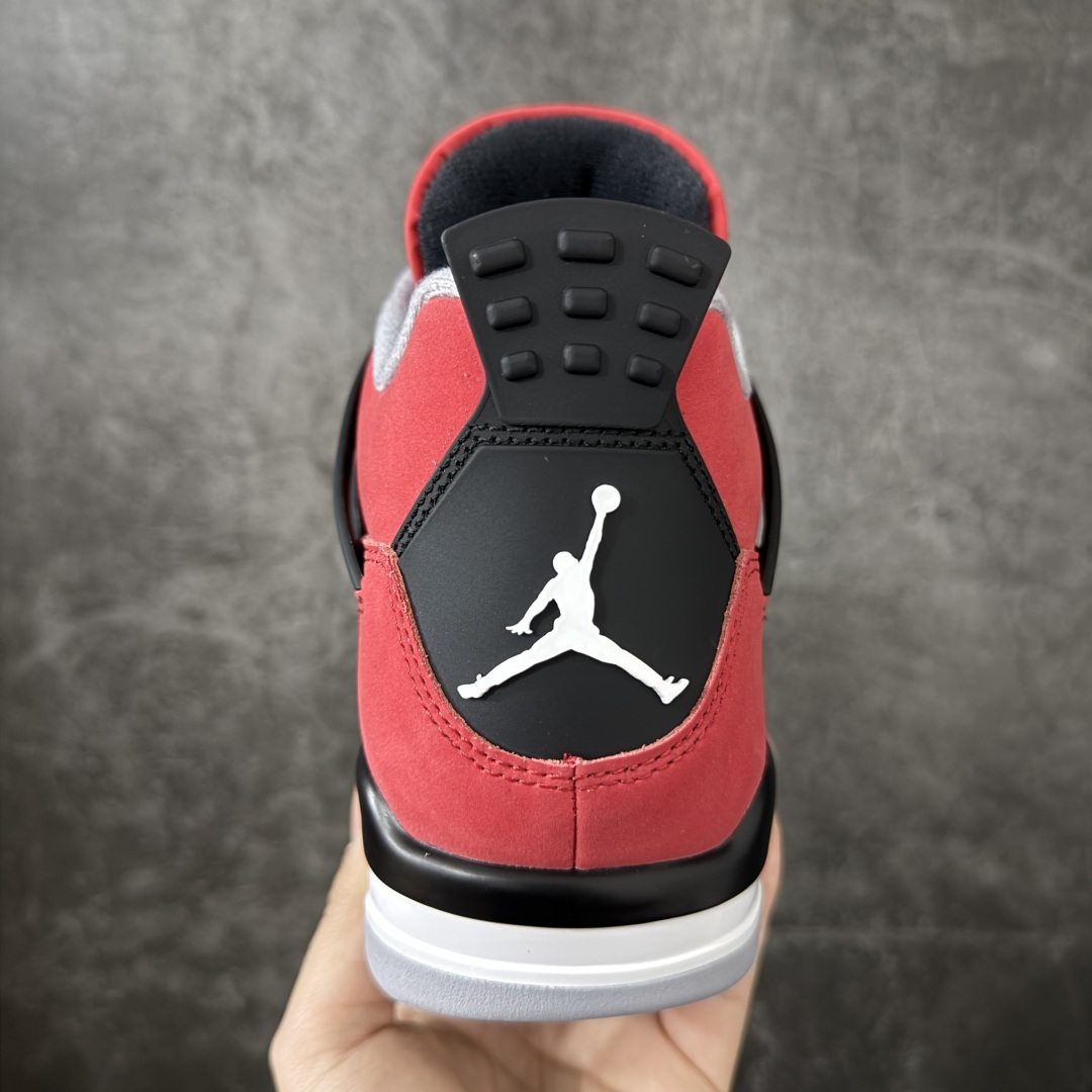 图片[4]-【KZ神头层版】Air Jordan 4 Retro AJ4 2026复刻公牛红黑 FQ8138-600 原汁原味完美呈现四代版型 一比一鞋头弧度高度趴度鞋身弧度 原厂麂皮绒皮料材质 数据细节工艺流程均保持公司一致 细节品控鞋型随意秒杀市面版本 原厂TPU网格鞋带扣 正确内里网布 菱角分明不变形无多余毛边 柔软性质感一致于原鞋 原厂织唛标 原厂飞人电绣工艺 独家绑鞋带手法 印刷中底布 四线拉帮 米色美纹纸贴合固定 进口港宝加持 后跟自然饱满 全鞋荧光划线卡点 追求极致完美 每一双都是工艺品 多重QC质检 超越公司货的品控标准 实实在在的免检产品 尺码：40-48.5-选品中心