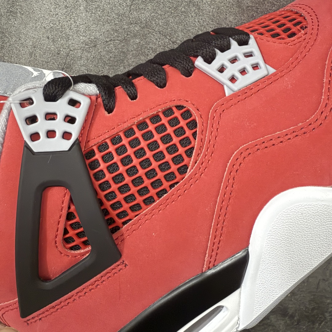 图片[4]-【KZ神头层版】Air Jordan 4 Retro AJ4 2026复刻公牛红黑 FQ8138-600 原汁原味完美呈现四代版型 一比一鞋头弧度高度趴度鞋身弧度 原厂麂皮绒皮料材质 数据细节工艺流程均保持公司一致 细节品控鞋型随意秒杀市面版本 原厂TPU网格鞋带扣 正确内里网布 菱角分明不变形无多余毛边 柔软性质感一致于原鞋 原厂织唛标 原厂飞人电绣工艺 独家绑鞋带手法 印刷中底布 四线拉帮 米色美纹纸贴合固定 进口港宝加持 后跟自然饱满 全鞋荧光划线卡点 追求极致完美 每一双都是工艺品 多重QC质检 超越公司货的品控标准 实实在在的免检产品 尺码：40-48.5-选品中心