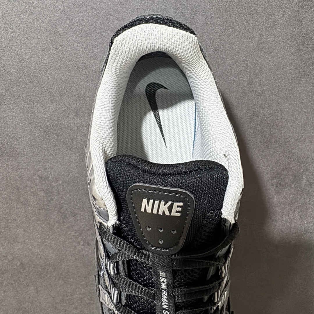 图片[6]-【纯原版】Nike P-6000 复古跑鞋 又能出街又能跑步！Nike p-6000 女子跑鞋内外侧都用了灰色的钩子，采用透气材料，搭配匠心覆面，再现千禧年代的跑鞋风格，塑就大气外观。鞋款秉承 Nike Pegasus 25 和 2006 的设计风格，缔造街头时尚运动风范，同时带来日常穿着舒适感受 货号：HF0015-002 尺码：36 36.5 37.5 38 38.5 39 40 40.5 41 42 42.5 43 44 45-选品中心