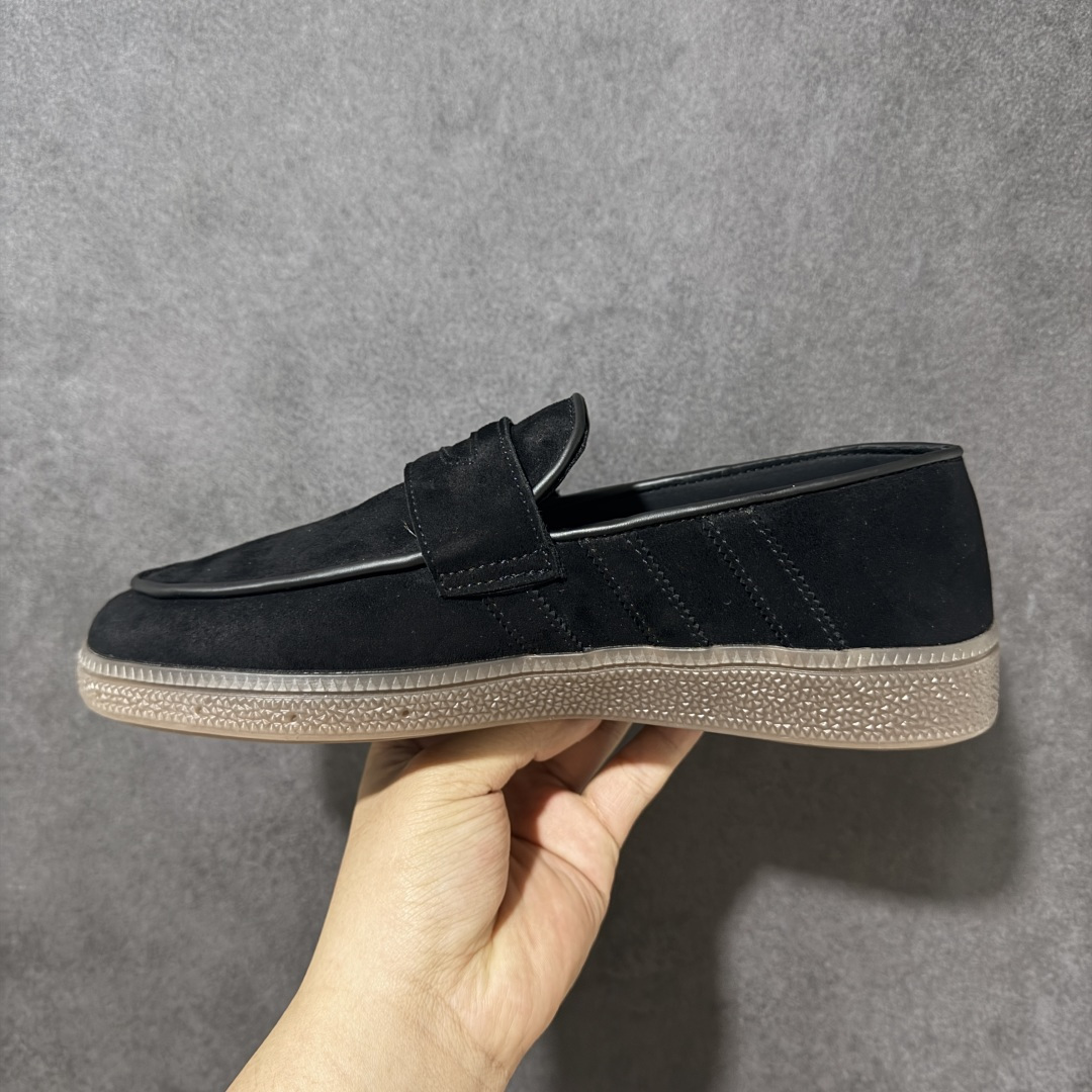图片[2]-【公司级】Adidas Handball Spezial Loafer KJ0641 阿迪达斯经典复古休闲乐福鞋 全鞋采用反毛皮制作 牛筋耐磨大底 承载青春情怀的板鞋 经典三条杠装饰鞋侧 品牌辨识度清晰 尺码：36 36.5 37 38 38.5 39 40 40.5 41 42 42.5 43 44 44.5 45-选品中心