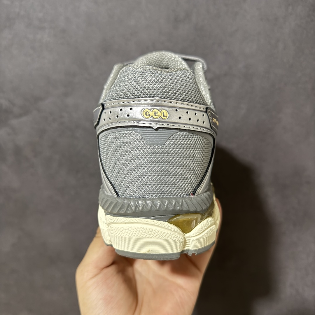 图片[4]-【公司级】Asics Gel-Cumulus 16 亚瑟士 防滑耐磨 休闲运动鞋 采用双层提花网面设计 提高包裹性和透气性 后跟搭载稳定系统科技T-GEL提升整体支撑力和结构感 减少对身体带来的冲击负荷 创新中底至轻回弹 货号：1203A733-101 尺码：36 37 37.5 38 39 39.5 40.5 41.5 42 42.5 43.5 44 45 46 47-选品中心