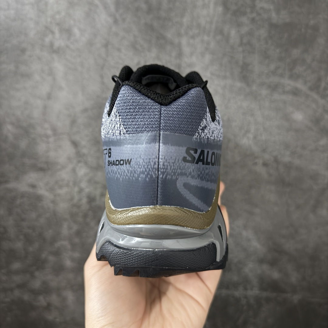 图片[4]-【巅峰版】 Salomon XT-6 灰蓝色 萨洛蒙复古潮流户外机能登山跑鞋 478739 纯原外贸平台特供订单 耗时半年巨作 全套原纸板楦头开发 原厂特供网布配套加持 确保原汁原味 完美呈现版型 原档数据独家私模五层组合大底 原装Ortholite轻量化鞋垫 中底布带钢印编号 原厂TPU锁扣 进口港宝加持 后跟自然饱满 还原公司包裹性 鞋面以“锯齿”状的包裹系统呈现 在基色底之下加入了各种色点缀 将公司的最新技术和时尚前卫的造型融入耐用的长跑款式中 鞋面由 TPU 薄膜制成 并焊接在高耐磨网眼上 使其既时尚又坚固 由 ACS底盘支撑 可增强稳定性和支撑力 以及由橡胶凸耳 Contragrip外底覆盖的 EVA 缓冲中底 旨在应对崎岖的地形 鞋舌上的彩色Salomon 标签、Quicklace 系统以及鞋头、鞋舌和鞋跟上的附加品牌使细节更加完美 让穿着者可以轻松驾驭户外与通勤下的任何运动生活场景 无缝鞋身户外随意纵横 颜值与脚感兼备 出街通勤 绝对非常吸睛 你值得拥有 尺码：36 36.5 37.5 38 38.5 39 40 40.5 41 42 42.5 43 44 44.5 45-选品中心