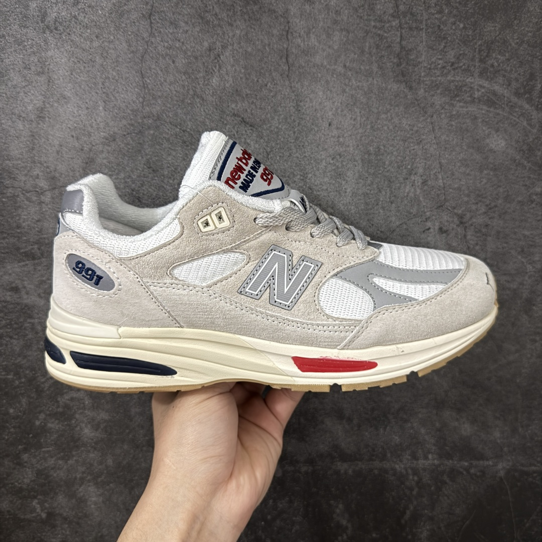【纯原K版】New Balance NB 991 V2 舒适潮流 低帮跑步鞋男款 NB991系列 灰白红U991VS2 灰白红 全新流水线出品 市场第二梯队最强版 全部原鞋开发 原楦原纸板开发 全鞋电脑针车 原厂内置全掌气垫 原盒内在原标 唯一Zp原版鞋带绑法 免检产品 全新2022版型 全头层皮料 完美零毛边处理 原厂配置全掌气垫 价格定位良心 新配色陆续出货 尺码 36 36.5 37 37.5 38 39 40 40.5 41.5 42 42.5 43 44 44.5 45-选品中心