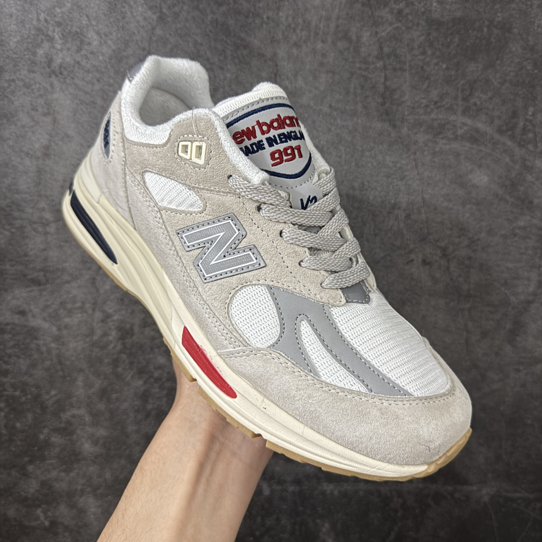 图片[3]-【纯原K版】New Balance NB 991 V2 舒适潮流 低帮跑步鞋男款 NB991系列 灰白红U991VS2 灰白红 全新流水线出品 市场第二梯队最强版 全部原鞋开发 原楦原纸板开发 全鞋电脑针车 原厂内置全掌气垫 原盒内在原标 唯一Zp原版鞋带绑法 免检产品 全新2022版型 全头层皮料 完美零毛边处理 原厂配置全掌气垫 价格定位良心 新配色陆续出货 尺码 36 36.5 37 37.5 38 39 40 40.5 41.5 42 42.5 43 44 44.5 45-选品中心