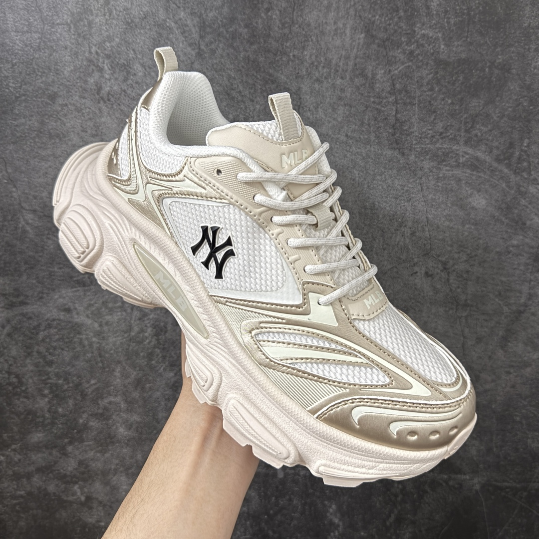 图片[3]-【纯原订单】MLB Winner Chunky 25新款 NY百搭舒适休闲潮流运动厚底增高 防滑耐磨 低帮 老爹鞋 男女同款 银色 潮流厚底时尚街头赛博老爹鞋 MLB官方同步出货 虞书欣等众多潮流明星同款 高弹双层MD大底 原楦原档案数据开发版型（完美鞋头弧度/后套收口效果🆚市面文案版本‼️） 原厂立体填充鞋舌海绵 中底注胶孔原数据开发模具大底原厂转印标市面上唯一纯原版本 原材料打造 内增高6cm 原厂1：1模具开发 原厂进口纳米材质 原盒雷射防伪标包装 天猫订单品质 官网尺码：35 36 36.5 37.5 38 38.5 39 40 40.5 41 42 42.5 43 44 45-选品中心