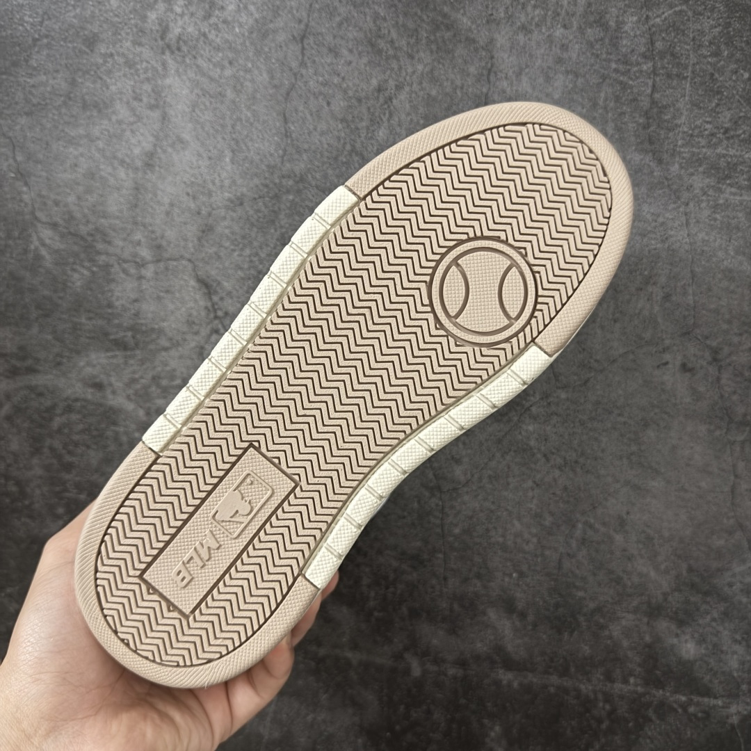 图片[9]-【纯原升级版】韩国洋基队NY大标潮流老爹鞋 MLB小白鞋市面上唯一顶级纯原版本 原材料打造 原楦原档案数据开发版型 完美鞋头弧度/后套收口效果🆚市面文案版本‼️ 原厂立体填充鞋舌海绵 中底注胶孔原数据开发模具大底 原厂转印标 保证不掉字 内增高6cm 原厂1：1模具开发 原厂进口纳米材质 原厂 全套手提袋 原盒雷射防伪标包装 天猫订单品质 官网尺码35-45-选品中心