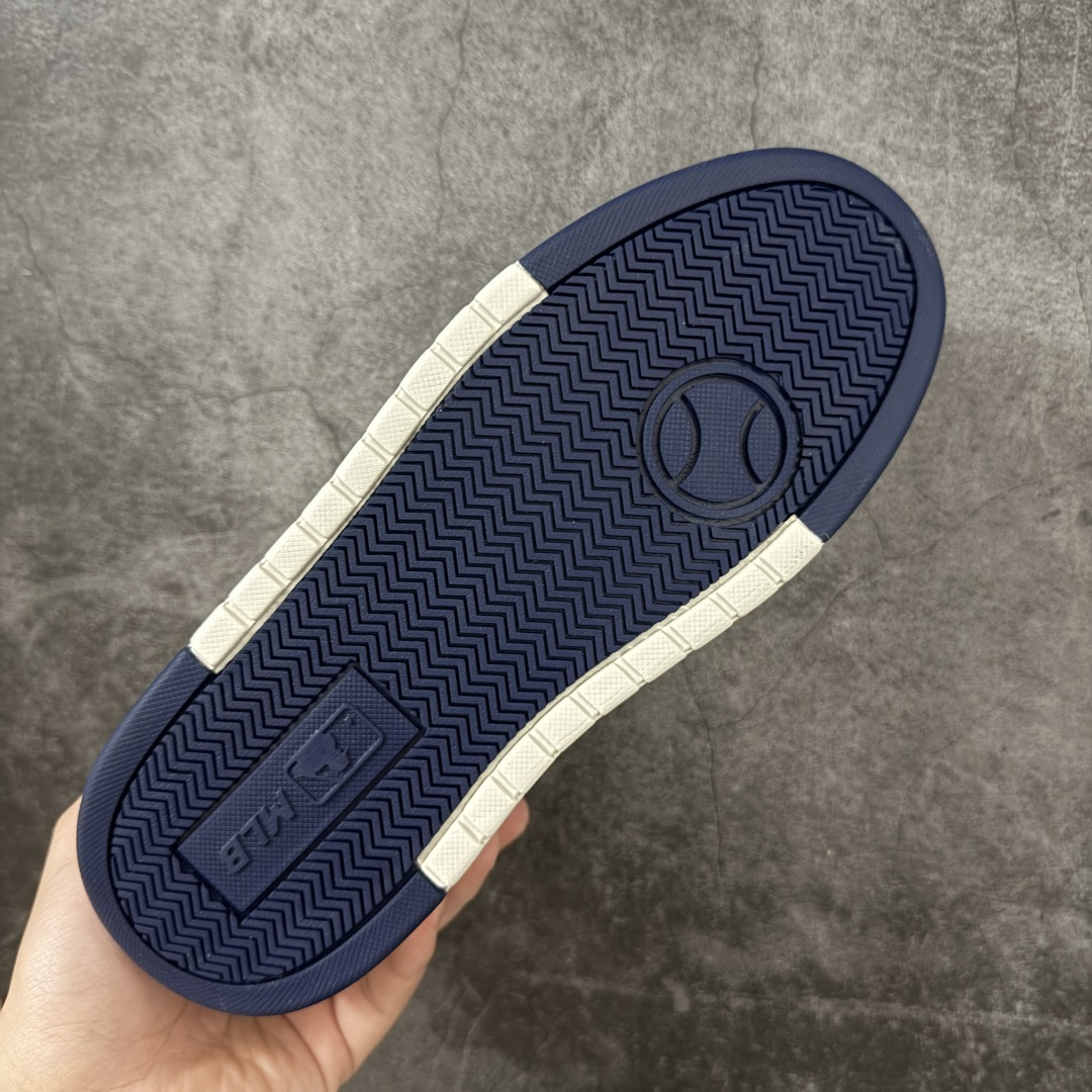 图片[9]-【公司级】韩国洋基队NY大标潮流老爹鞋 MLB小白鞋市面上唯一顶级纯原版本 原材料打造 原楦原档案数据开发版型 完美鞋头弧度/后套收口效果🆚市面文案版本‼️ 原厂立体填充鞋舌海绵 中底注胶孔原数据开发模具大底 原厂转印标 保证不掉字 内增高6cm 原厂1：1模具开发 原厂进口纳米材质 原厂 全套手提袋 原盒雷射防伪标包装 天猫订单品质 官网尺码 35-45-选品中心