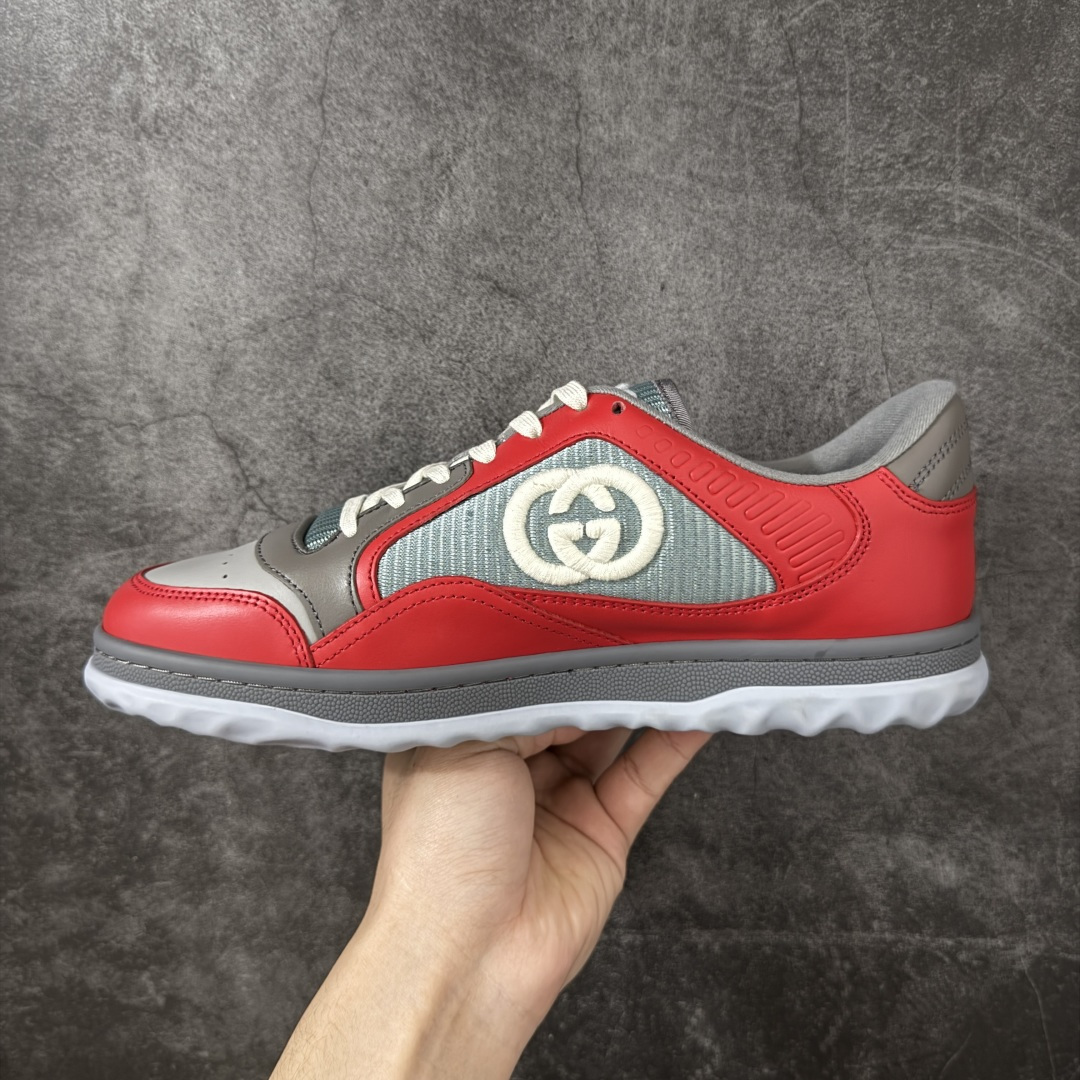图片[2]-【莞产礼盒版本】纯原顶级Gucci 最新款爆款MAC80 运动鞋 情侣款 休闲 复古 做旧 擦白色小脏鞋 市面顶级版本 古驰MAC80全新爆款系列 精致小巧的互扣式G标识浪漫诠释此系列的美学理念。 选用米白色皮革，复古灵感巧妙融于运动鞋设计，焕新演绎品牌标识 面料：原版定制进口头层牛皮 内里：原版定制进口透气网里 大底：橡胶底 底厚：3cm 尺码 35 36 37 38 39 40 41 42 43 44 45-选品中心