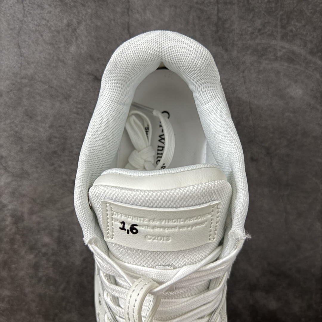 图片[8]-【纯原版】OFF-WHITE Out Of Office OW低帮时尚板鞋 白绿 杨幂同款 由经典配色打造 箭头符号、ZipTie 标签、1ogo印花等经典元素皆在此呈现 让人一眼明了 Off-White 的潮流身份 单品以黑白配色皮质制成 饰有品牌标志性 zip Tie 束线带吊牌 侧面饰有 Arrows 图案 展现出品牌对街头风格的偏爱 原厂原档案开发 原盒原标原厂头层皮料 官方原版设计 做工细节全方位对比原鞋 尺码：36 37 38 39 40 41 42 43 44 45 46 47-选品中心