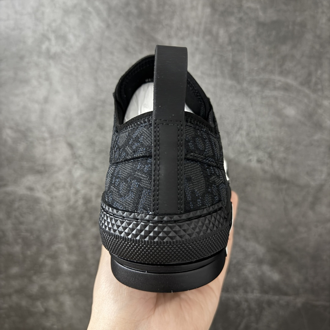 图片[4]-【莞产公司级】Dior B23 Oblique High Top Sneakers 迪奥“CD重影”系列 Cactus jack x Dior 联名款 东莞纯原 原版购入再次全新升级 全鞋细节到材料到包装大幅度提升改正 市面最强版本 可对比 历史最高FK （全套原版一致配件包装） 羊皮贴底拉帮 原装耐弯折耐高温EVC饰片材质 迄今为止唯一原装版本 采用原厂科技面料 无色差问题 随意对比公司 鞋面网纱一比一打样开发 原版一致大底 正确后跟弧度 后尾巴双针走线 完美楦形 尺码：38 39 40 41 42 43 44 45-选品中心