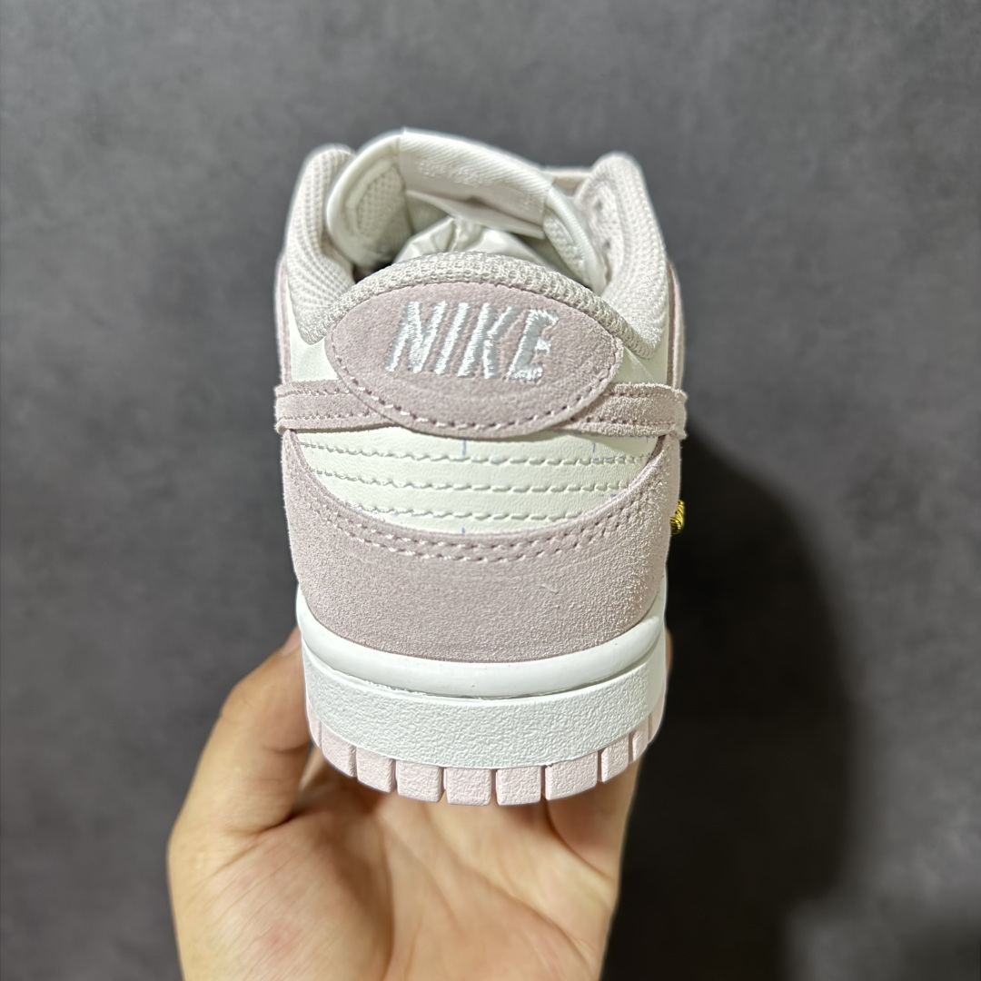 图片[4]-【YC纯原】Nike SB Dunk Low 马年 云烟粉 低帮休闲板鞋 IO4244-100  尺码：35.5 36 36.5 37.5 38 38.5 39 40-选品中心